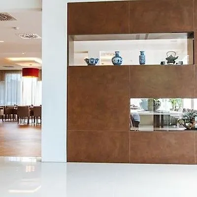 Lejlighedshotel Resideal Premium 4*